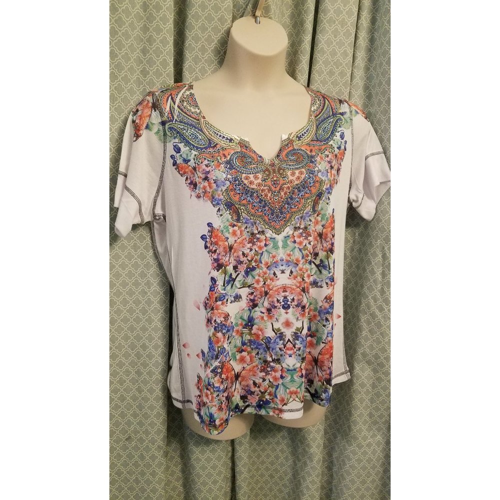 Live and Let Live Women's 1X Top